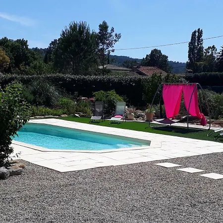 La Colombe Bed & Breakfast Tourrettes